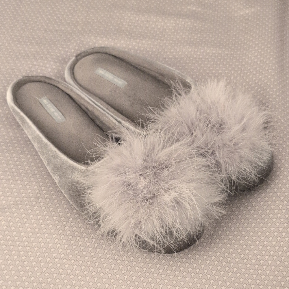 Cozy Velvet Memory Foam House Slippers - Picture 2 of 6